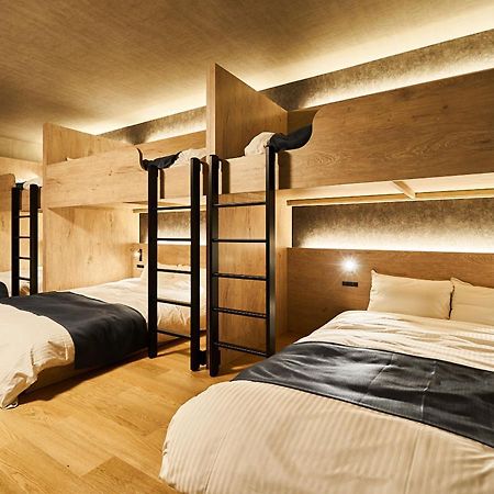 Rakuten Stay Villa Awaji 107 3 Bank Beds, Capacity Of 9 Persons Minamiavadzsi Kültér fotó